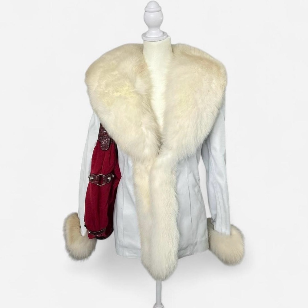❗️SOLD❗️Y2K White Penny Lane Coat ❄️ Faux Leather + Faux Fur